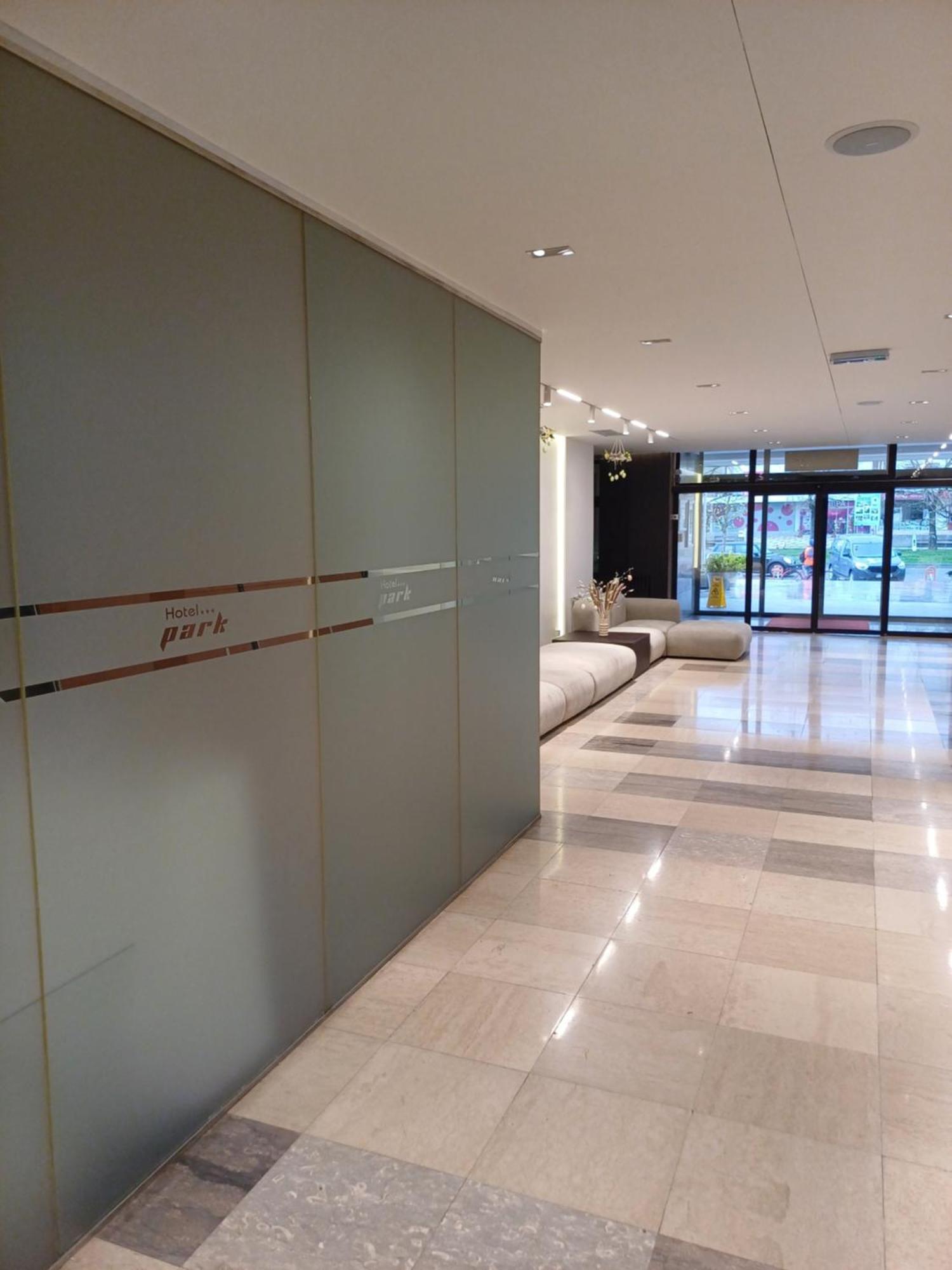 Hotel Park Nasice Exterior photo